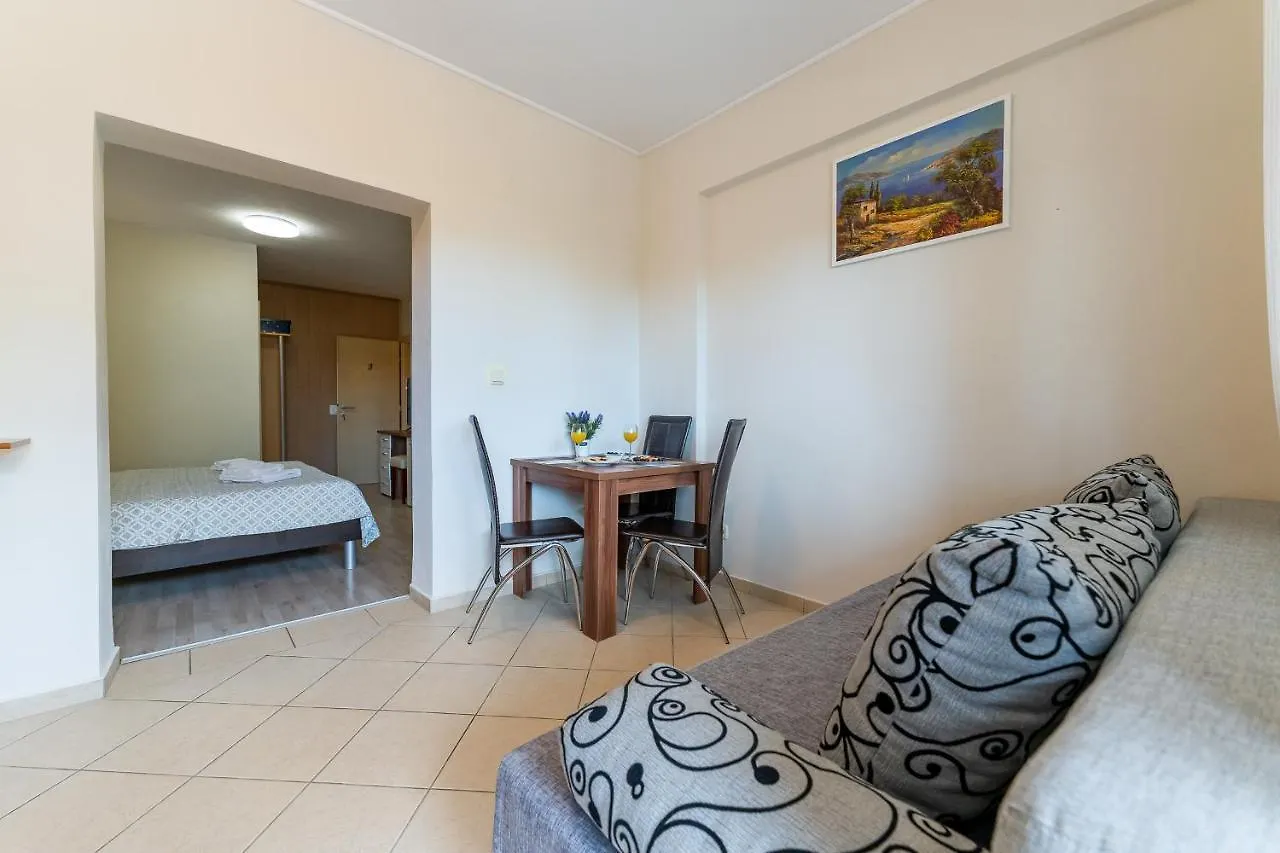 Argyruntum Apartments Starigrad Paklenica