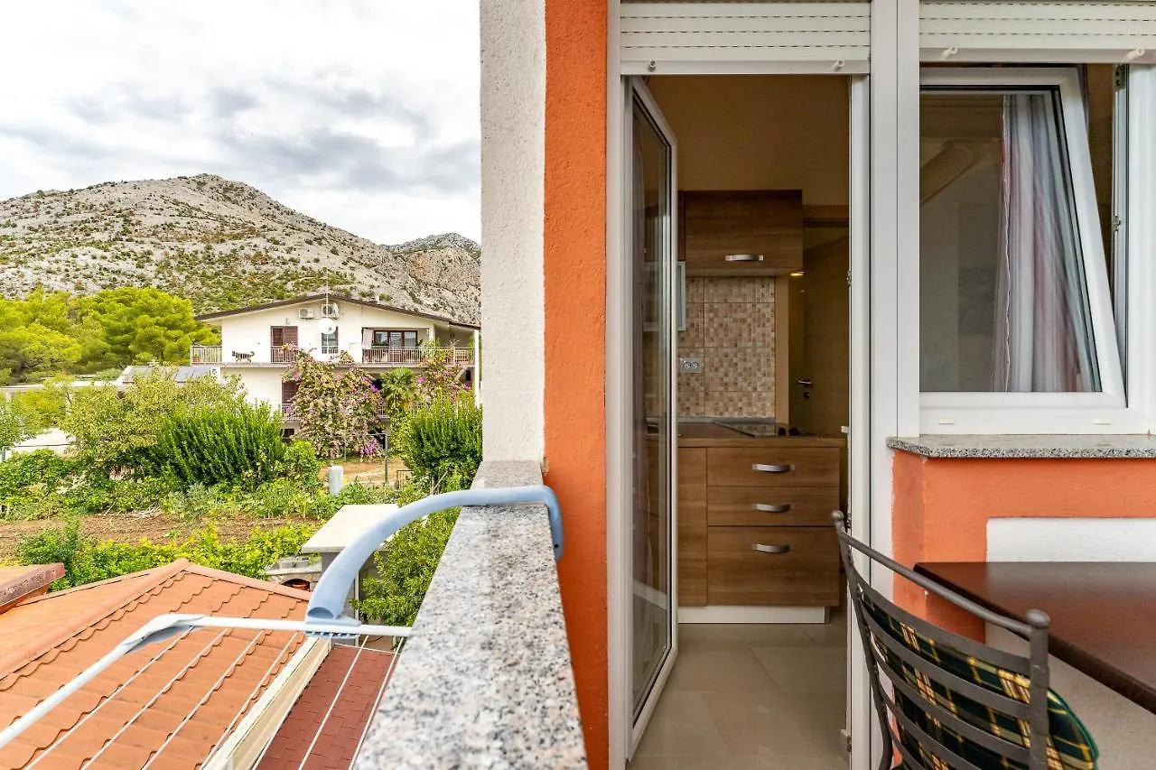 Argyruntum Apartments Starigrad Paklenica